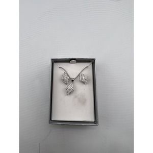 Rhodium Plated Cubic Zirconia Cluster Earrings & Pendant‎ Set